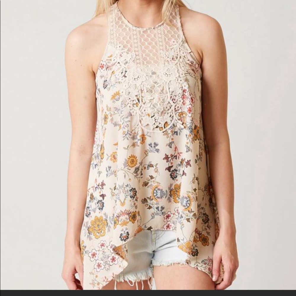 Band crush floral tank